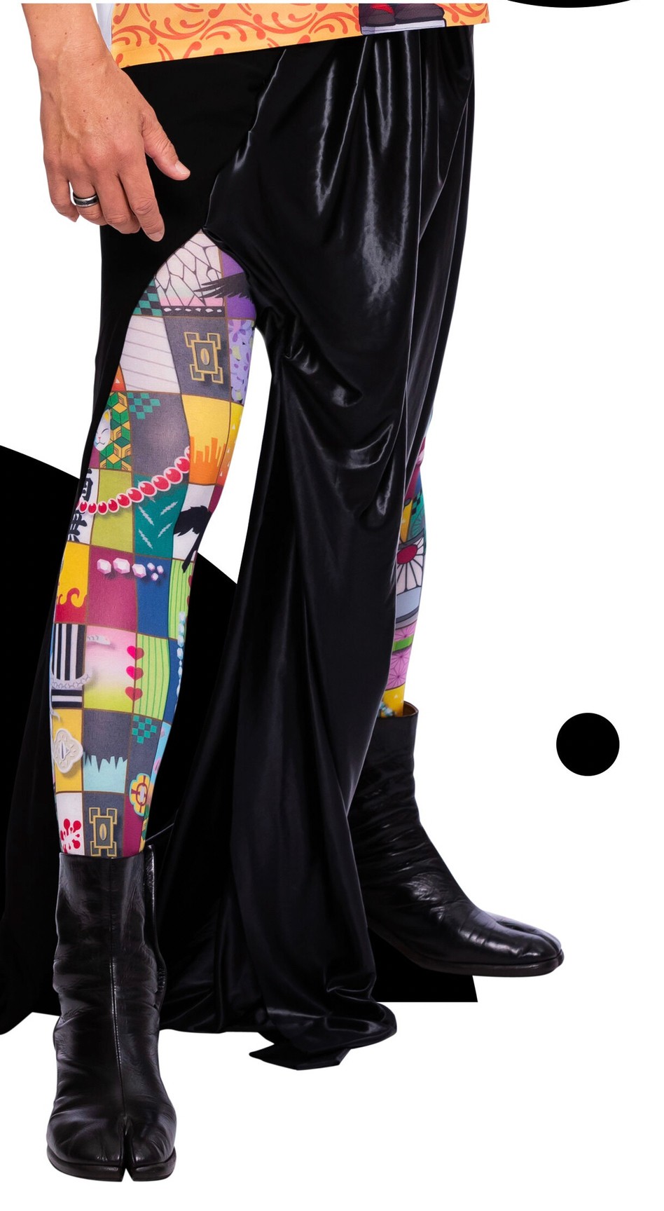 PRE-ORDER : Demon Slayer: Kimetsu no Yaiba Art Tights