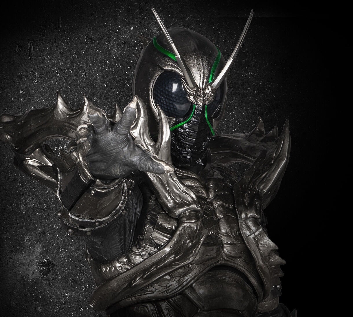 PRE-ORDER : CSM Transformation Belt Century King Moon Driver