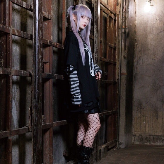 PRE-ORDER : REFLEM × DEATH NOTE Fake Layered Long Sleeve