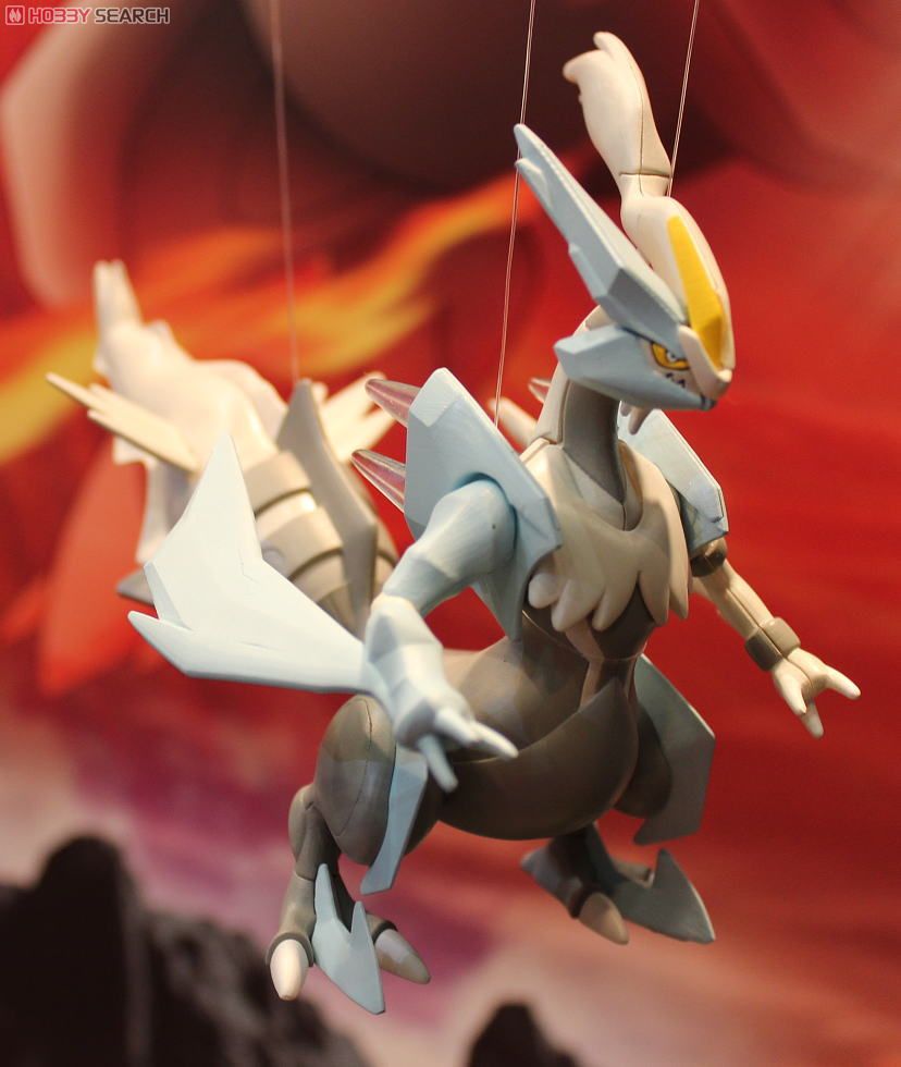 Pokemon Plastic Model Collection No.28 White Kyurem by Bandai