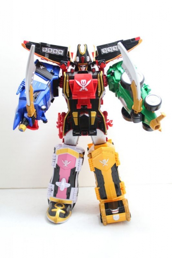 Kaizoku Sentai Gokaiger DX Gokaioh by Bandai