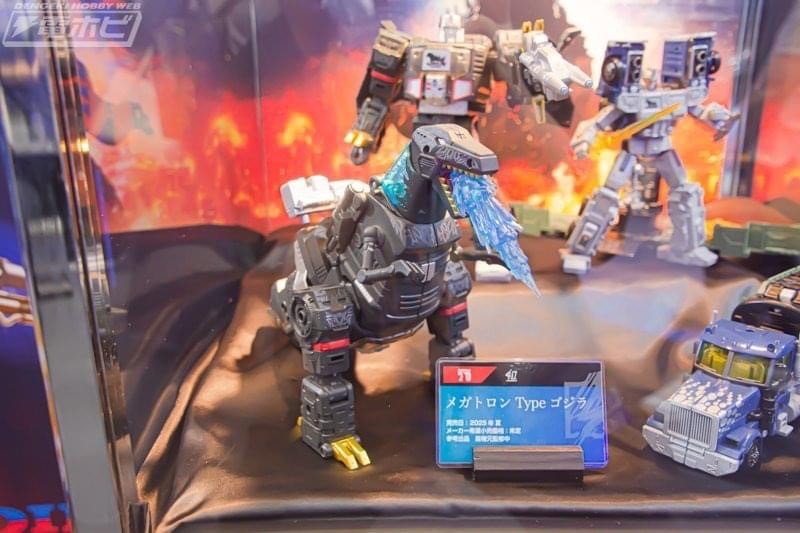 Pre-order : Transformers x Godzilla T-SPARK “SYNERGENEX” Series Megatron TYPE Godzilla by Takara Tomy