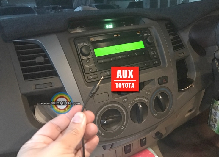 สาย aux สำหรับ toyota ปลายหัวตัวผู้
