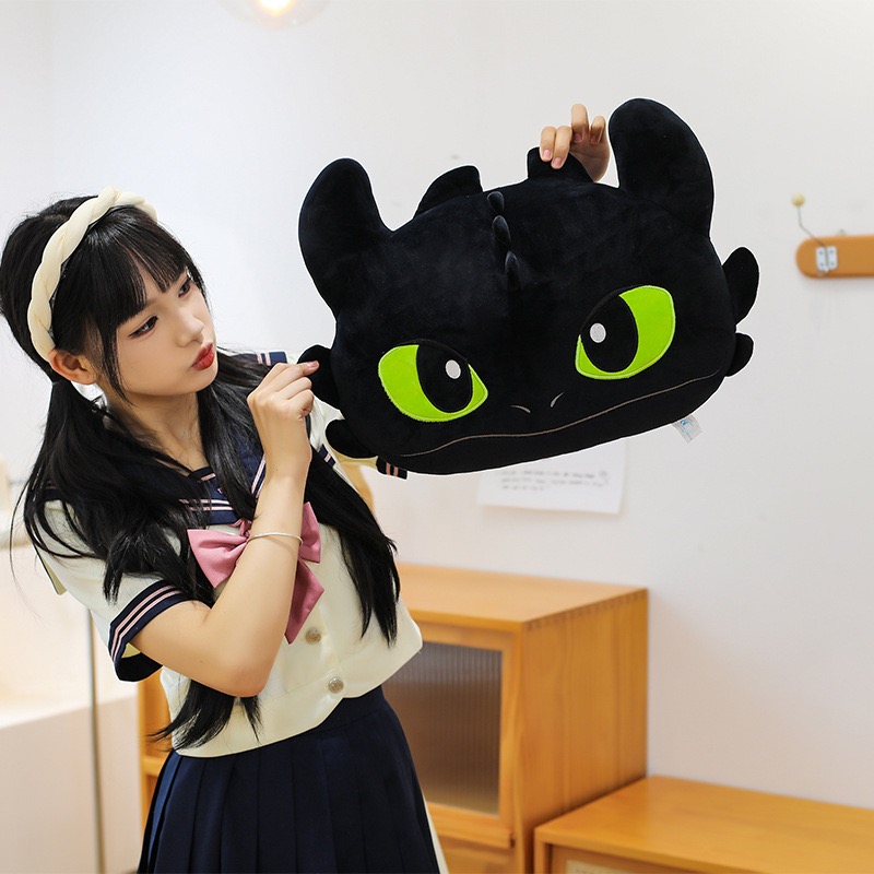 หมอนอิง เขี้ยวกุด ลิขสิทธิ์แท้ How to Train Your Dragon Series - Night Fury Cool Plush Hug Toy by Potdemiel