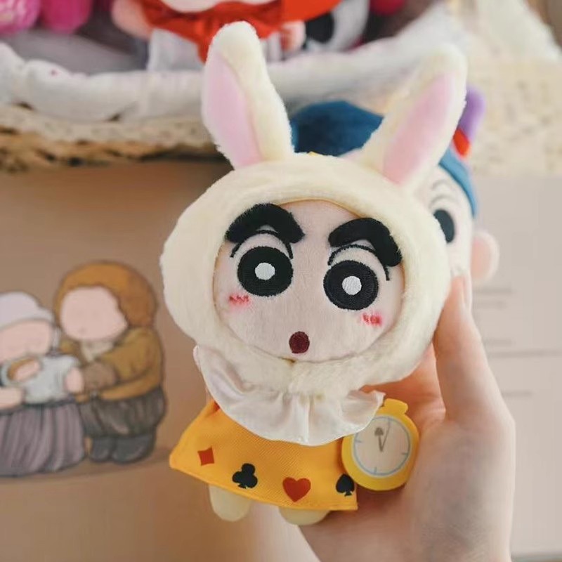 ตุ๊กตาพวงกุญแจ Crayon Shinchan x Alice in Wonderland Series Plush Keychain by LDCX