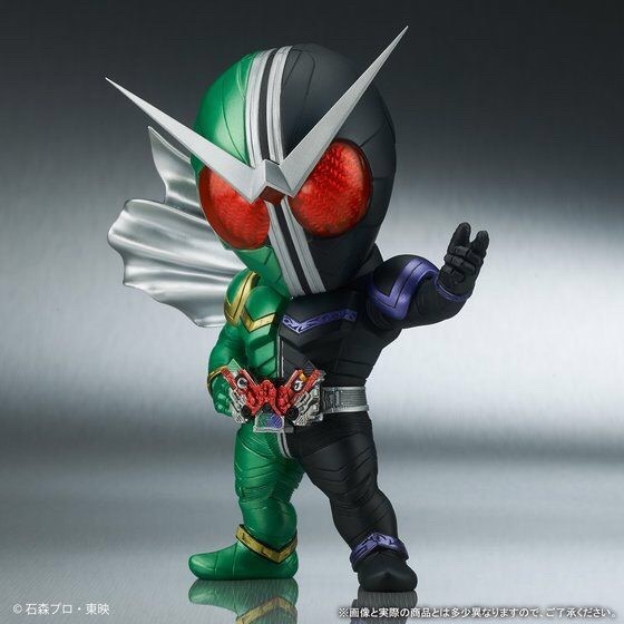 PRE-ORDER : DefoReal Kamen Rider Double Cyclone Joker