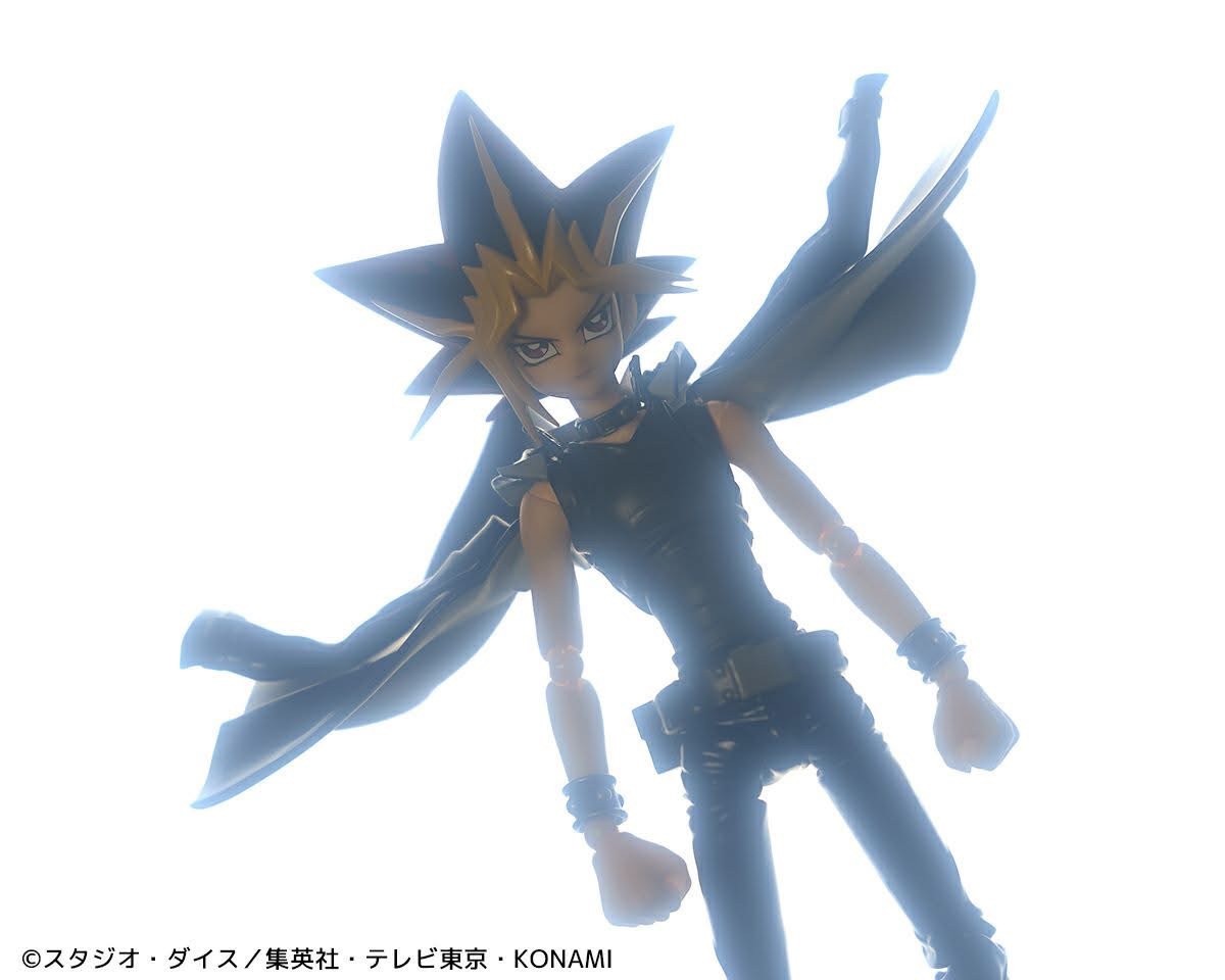 Pre-order : Revoltech Yami Yugi (Yu-Gi-Oh! Duel Monsters) Action Figure [with Bonus] by Kaiyodo