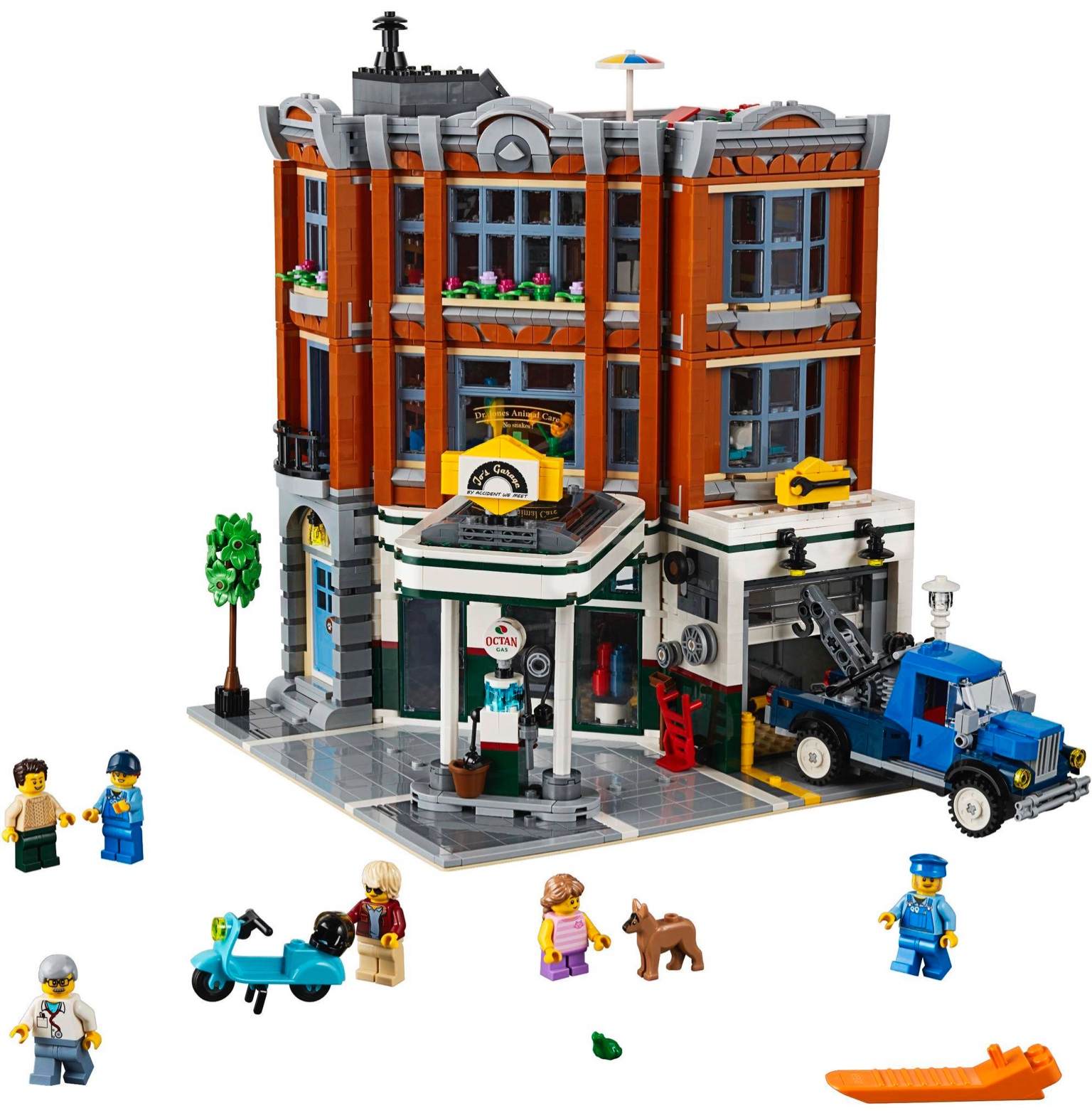 Lepin 15042 Corner Garage 2877pcs