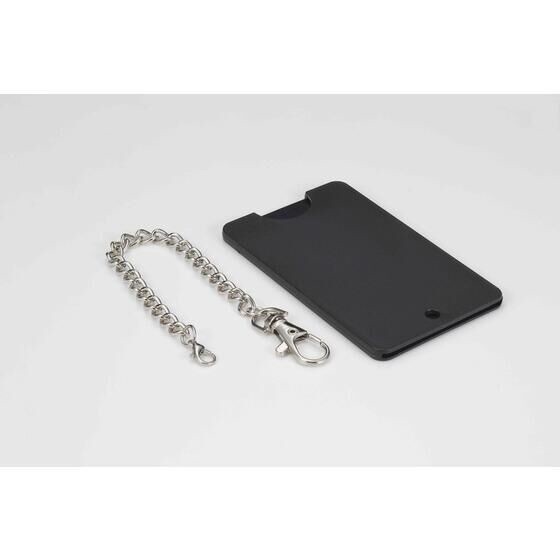 PRE-ORDER : Mobile Suit Gundam BLACK Series Mark Pass Case