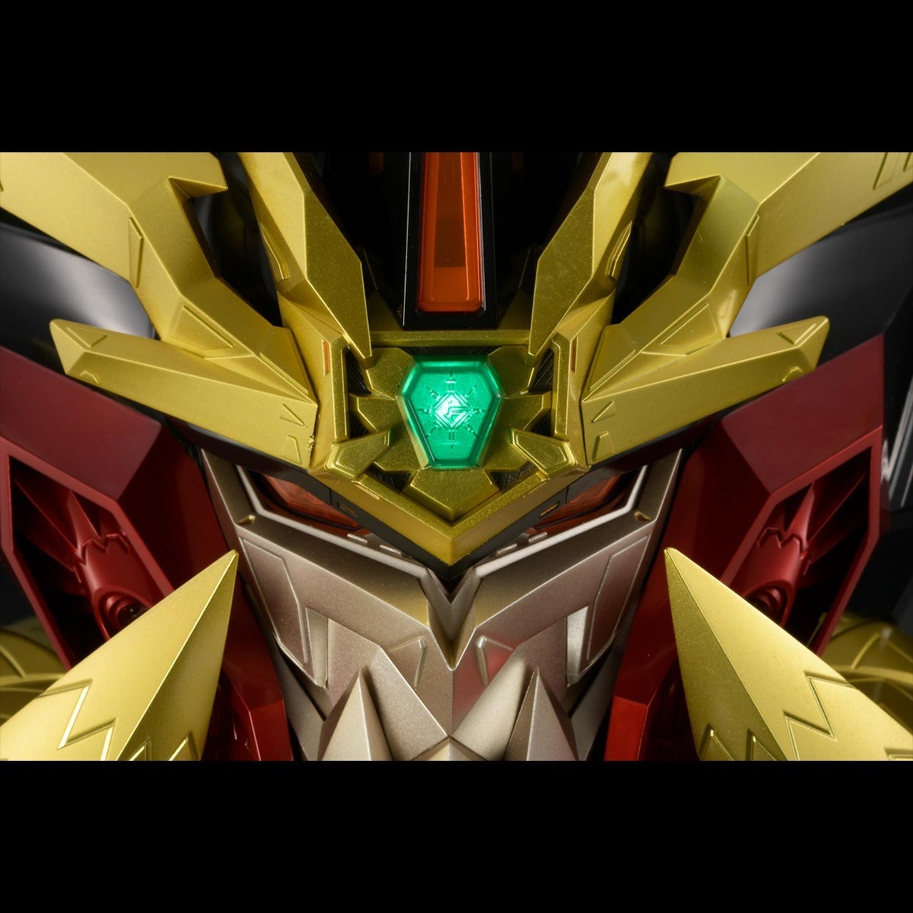 Pre-order : AMAKUNI KIZIN GENESIC GAOGAIGAR Head Display Model by Sentinel x Hobby Japan