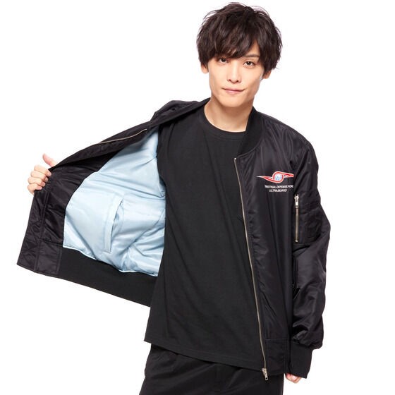 PRE-ORDER : Ultraman Jacket