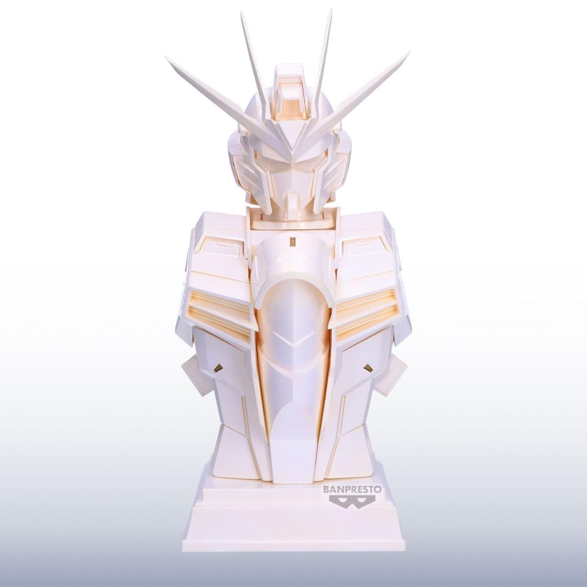 Pre-order : MOBILE SUIT GUNDAM SEED FREEDOM G-CERAMICAL RISING FREEDOM GUNDAM