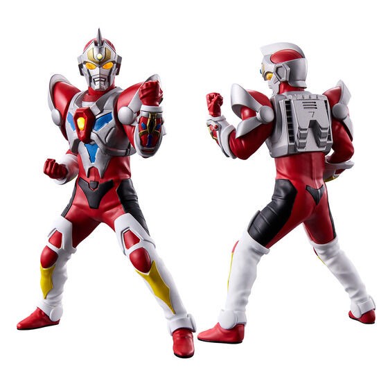 PRE-ORDER : Ultimate Luminous Tsuburaya Pro Hero