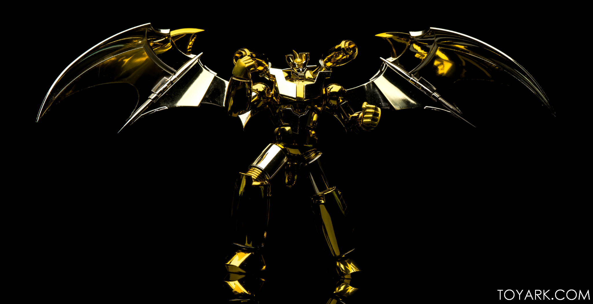 Super Robot Chogokin Shin Mazinger Z Gold Ver. Tamashii Nations 10th Anniversary World Tour Exclusive by Bandai