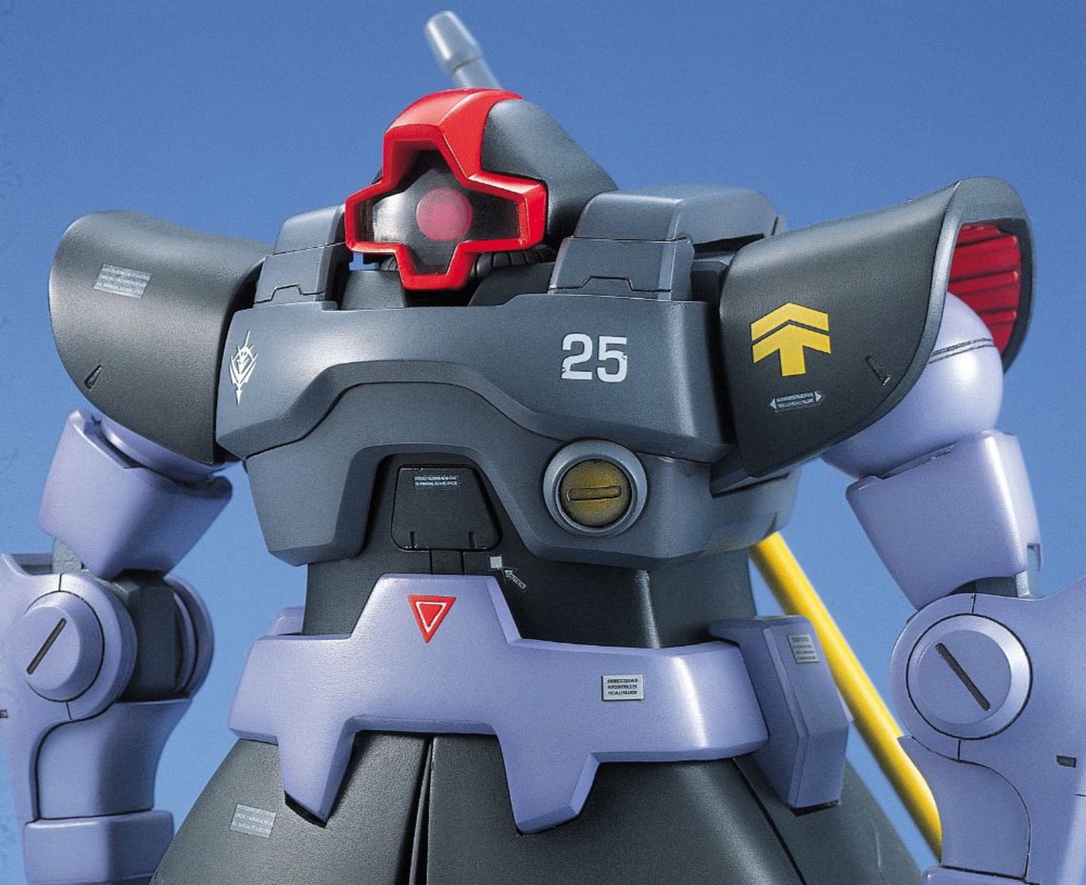 MG 1/100 MS-09 Dom by Bandai