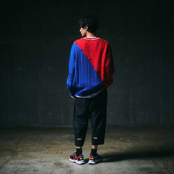 PRE-ORDER : Kamen Rider Build Knit -PIECE/PEACE- | HENSHIN by KAMEN RIDER