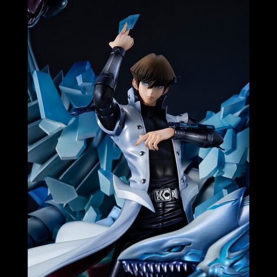 PRE-ORDER : V.S. Series Yu-Gi-Oh! THE DARK SIDE OF DIMENSIONS Seto Kaiba PVC Figure