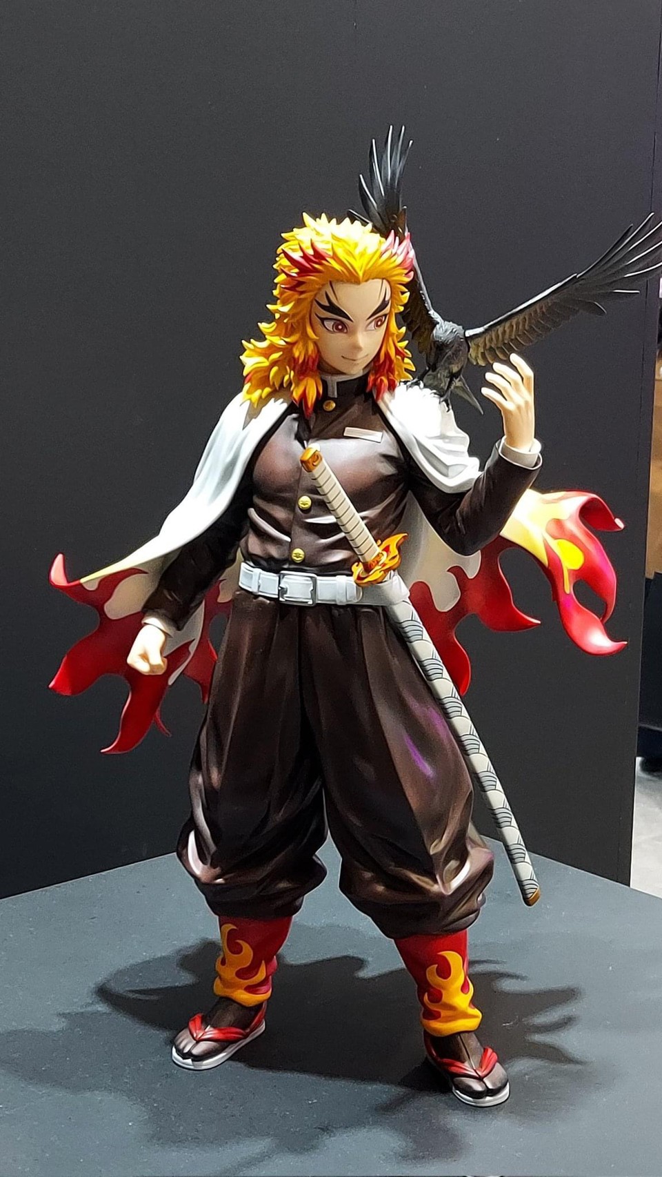 Pre-order : Demon Slayer: Kimetsu no Yaiba Kyojuro Rengoku 1/4 scale figure By ANIPLEX