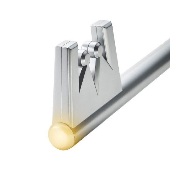 PRE-ORDER : Kingdom Hearts Keyblade Kingdom Chain