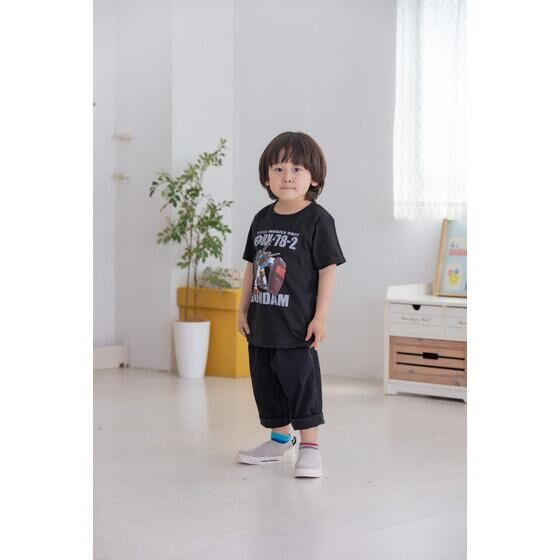 PRE-ORDER : Mobile Suit Gundam Full Color T-shirt Kid Size 2nd