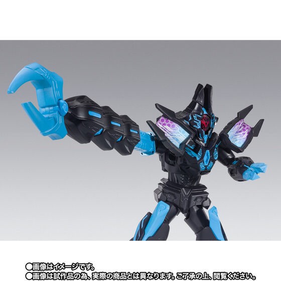 PRE-ORDER : S.H.Figuarts Terraphaser (Ultraman Decker)