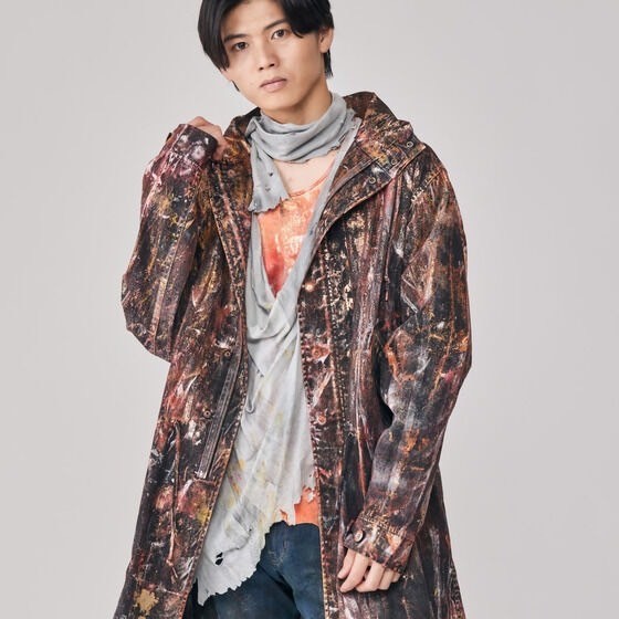PRE-ORDER : Kamen Rider Gotchard x h.NAOTO Gotchard Daybreak Grunge Style Mod Coat