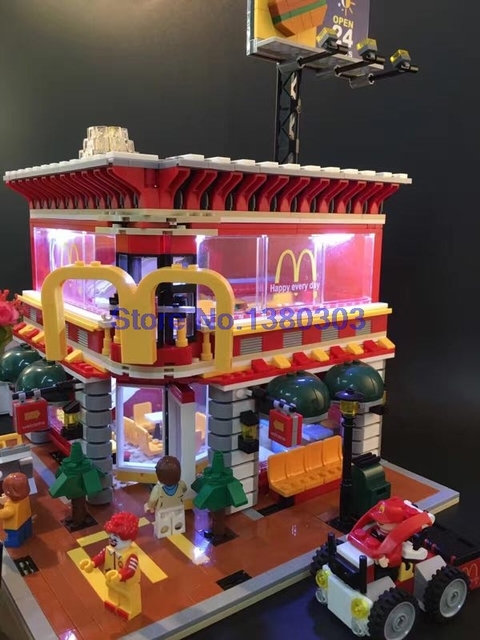 Sembo Block SD6901 McDonald Restaurant 4 in 1 (with LED) 1729pcs