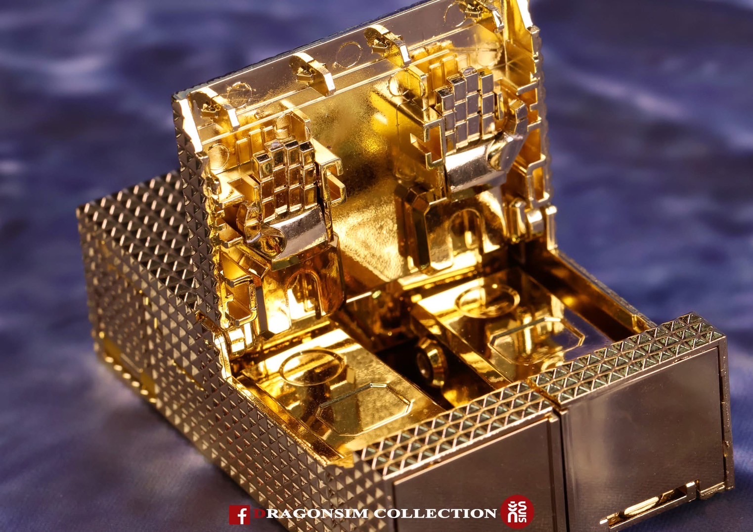 Gold Lightan Model Kit (with Alloy Parts) by Shohoriku Limited