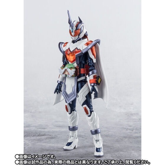 PRE-ORDER : S.H.Figuarts Kamen Rider Gotchard MAJADE SUNUNICORN