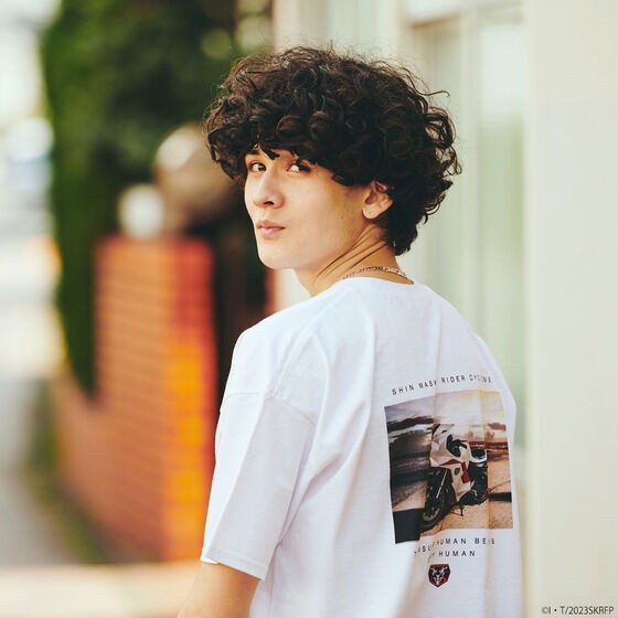 PRE-ORDER : "Shin Kamen Rider" Fruit of the Loom T-shirt