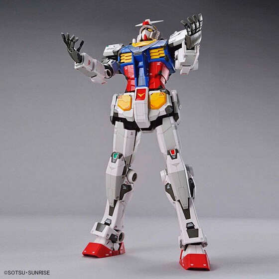 PRE-ORDER : GUNDAM FACTORY YOKOHAMA 1/48 RX-78F00 Gundam Plastic Model