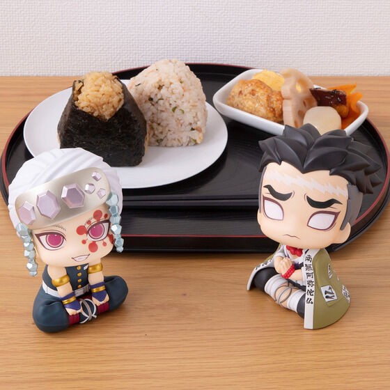 PRE-ORDER : Rukappu Demon Slayer: Kimetsu no Yaiba Tengen Uzui & Gyomei Himejima Set [Limited Bonus with Cushion]