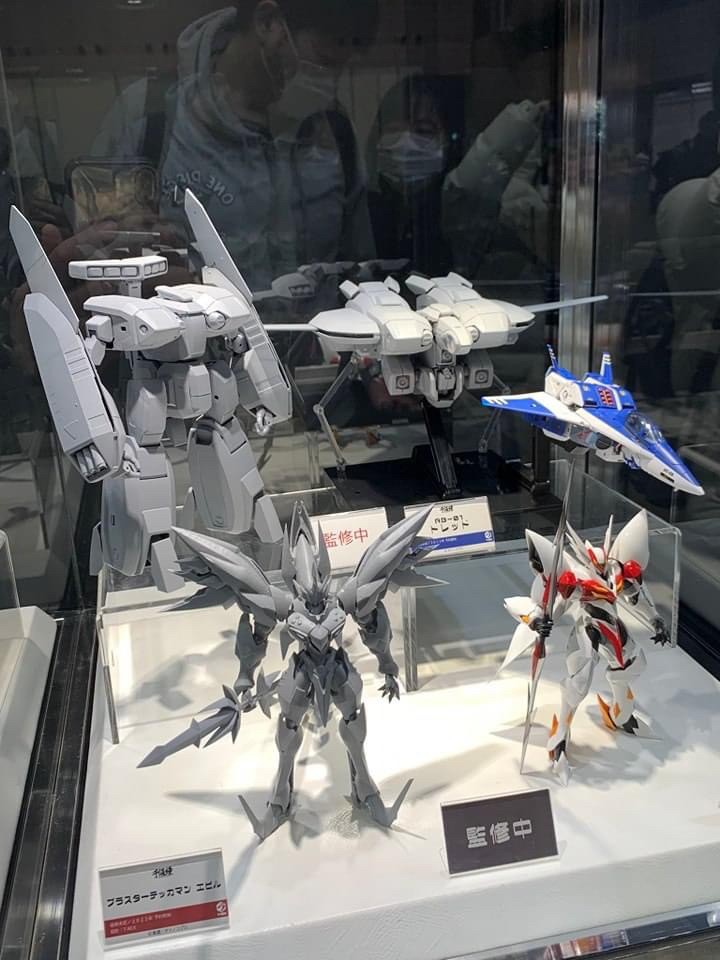 Pre-order : RIOBOT Blaster Tekkaman Blade by Sentinel