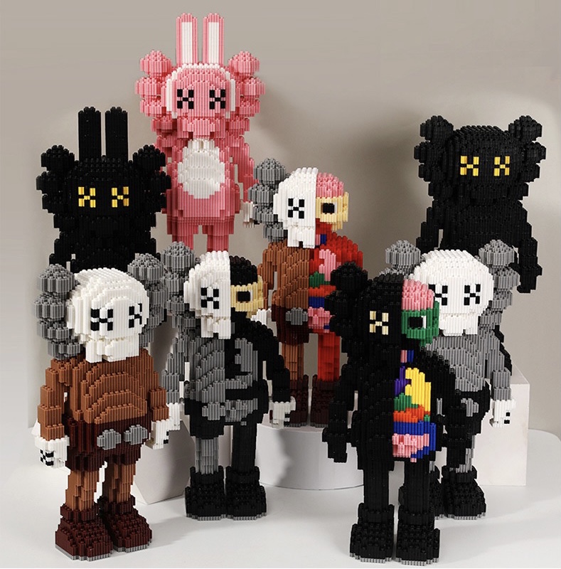 Duz 8648-8656 Kaws
