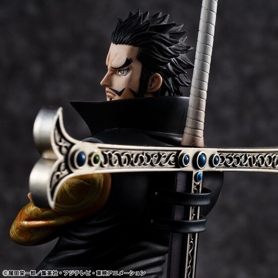 PRE-ORDER : Portrait.Of.Pirates ONE PIECE SA-LIMITED "Hawk-Eye" Dracule Mihawk Ver.R