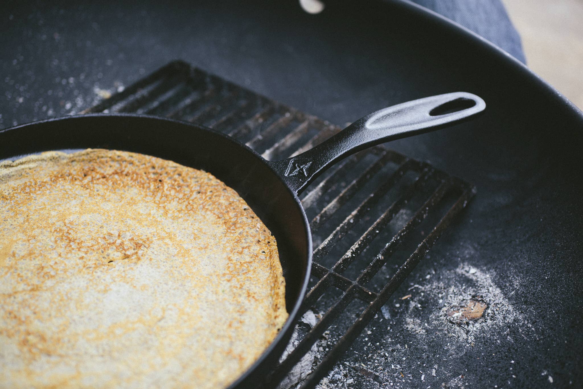 Barebones Cast Iron Flate Pan
