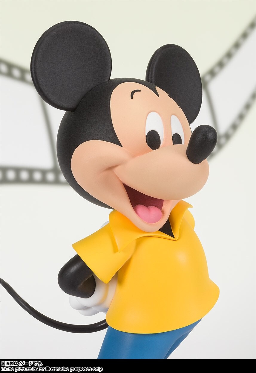 Pre-order : Figuarts ZERO Mickey Mouse 1980s