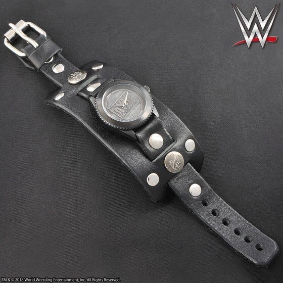 PRE-ORDER : WWE Red Monkey Wristwatch Silver 925 nWo Model