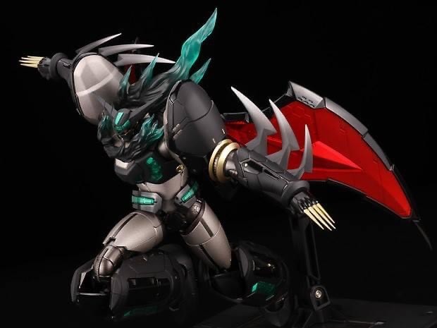 *Limited 1,200 pcs Worldwide* RIOBOT - Shin Getter 1 Black Ver. by Sentinel