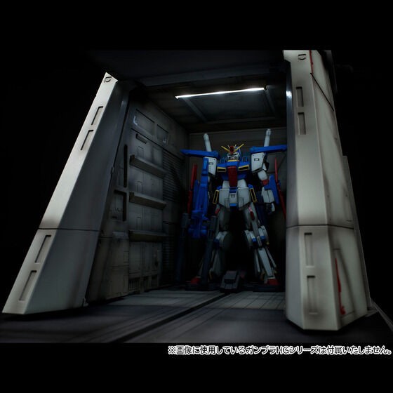 PRE-ORDER : Realistic Model Series Mobile Suit Gundam ZZ (For 1/144 HG series) NAHEL Argama Catapult Deck