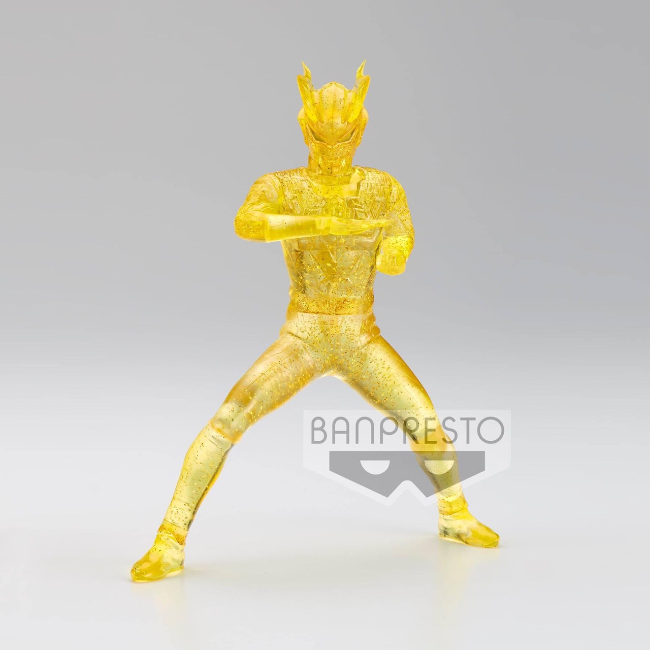 Pre-order : ULTRAMAN ZERO HERO'S BRAVE STATUE FIGURE ULTRAMAN ZERO (VER.A/B)