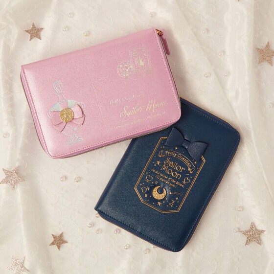 PRE-ORDER : Pretty Guardian Sailor Moon 2023 Makeup Notebook (2 types in total)