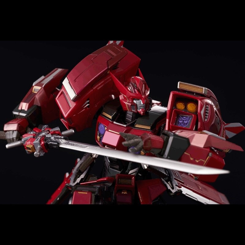 Pre-order : [KURO KARA KURI] 01A - Shattered Glass Drift by SEN-TI-NEL (+Bonus helmet armor)