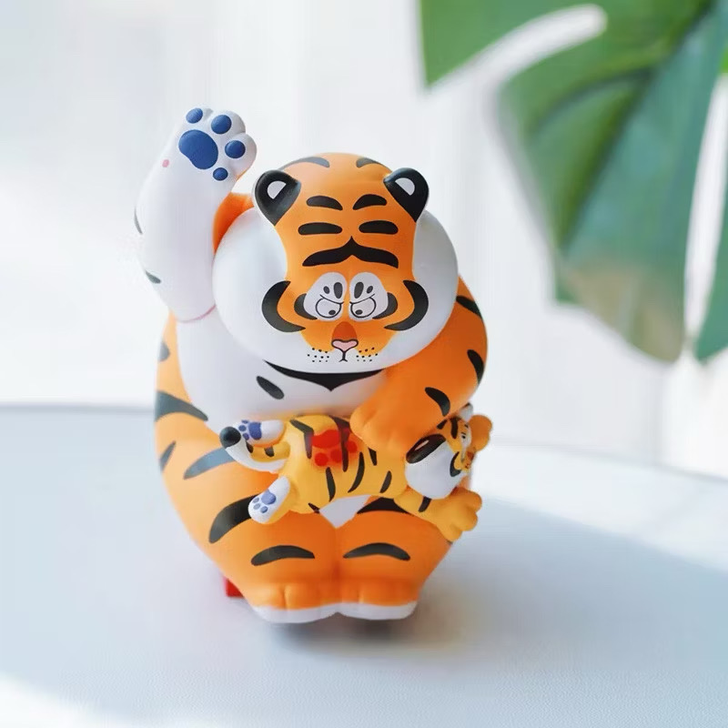 โมเดลได้ 1 ตัว | Panghu I,m Not Fat Tiger - Father & Stubborn Son Series by Funism