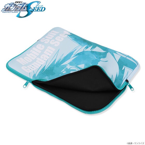 PRE-ORDER : Mobile Suit Gundam Multi Case