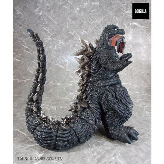 PRE-ORDER : G-Saurus Godzilla (2023) Train Biting Ver.