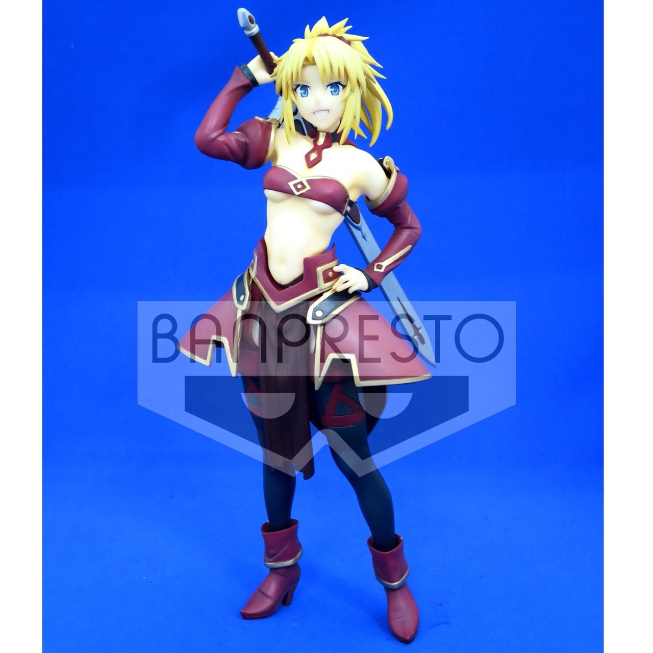 Pre-order : FATE/APOCRYPHA SABER OF RED FIGURE (LIMITED ITEM)