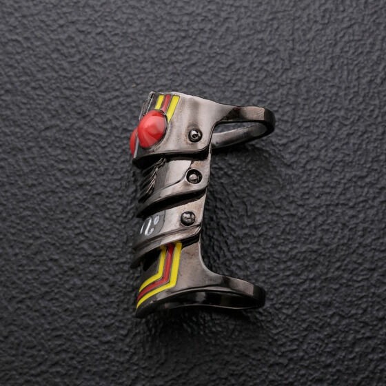 PRE-ORDER : Kamen Rider Black x Beyond Cool Armor Ring
