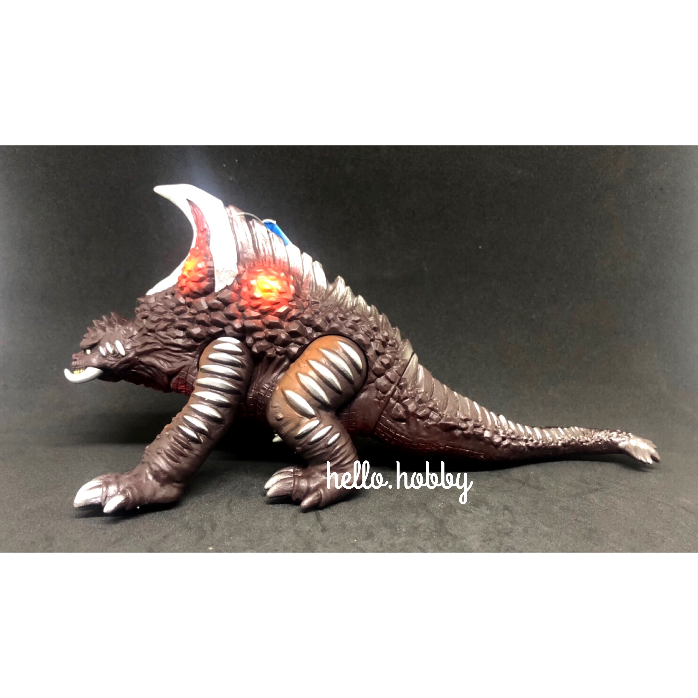 Ultra Monster Series - Ultraman Max No.1 Grangon 5” by Bandai