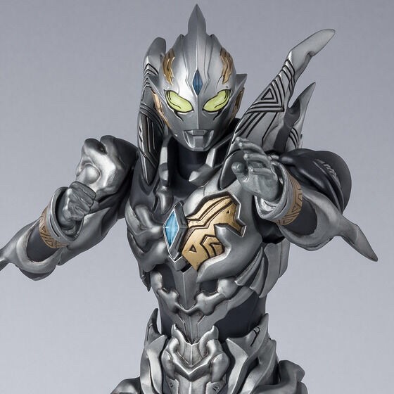 PRE-ORDER : S.H.Figuarts Trigger Dark